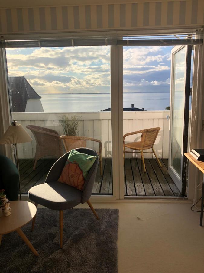 Apartamento Dejligt Vaerelse Med Eget Bad Og Havudsigt Assens Exterior foto